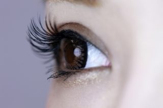 まぶたの上下が痙攣 ピクピク する それ 止まらないと危険ですよ フィッシングラボ まぶたの上下が痙攣 ピクピク する それ 止まらないと危険ですよ フィッシングラボ